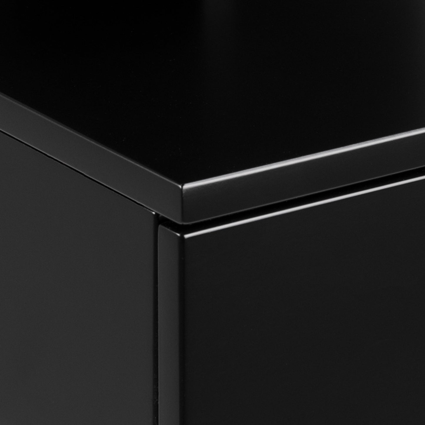Ashlan Bedside Cabinet with 1 Drawer in Black