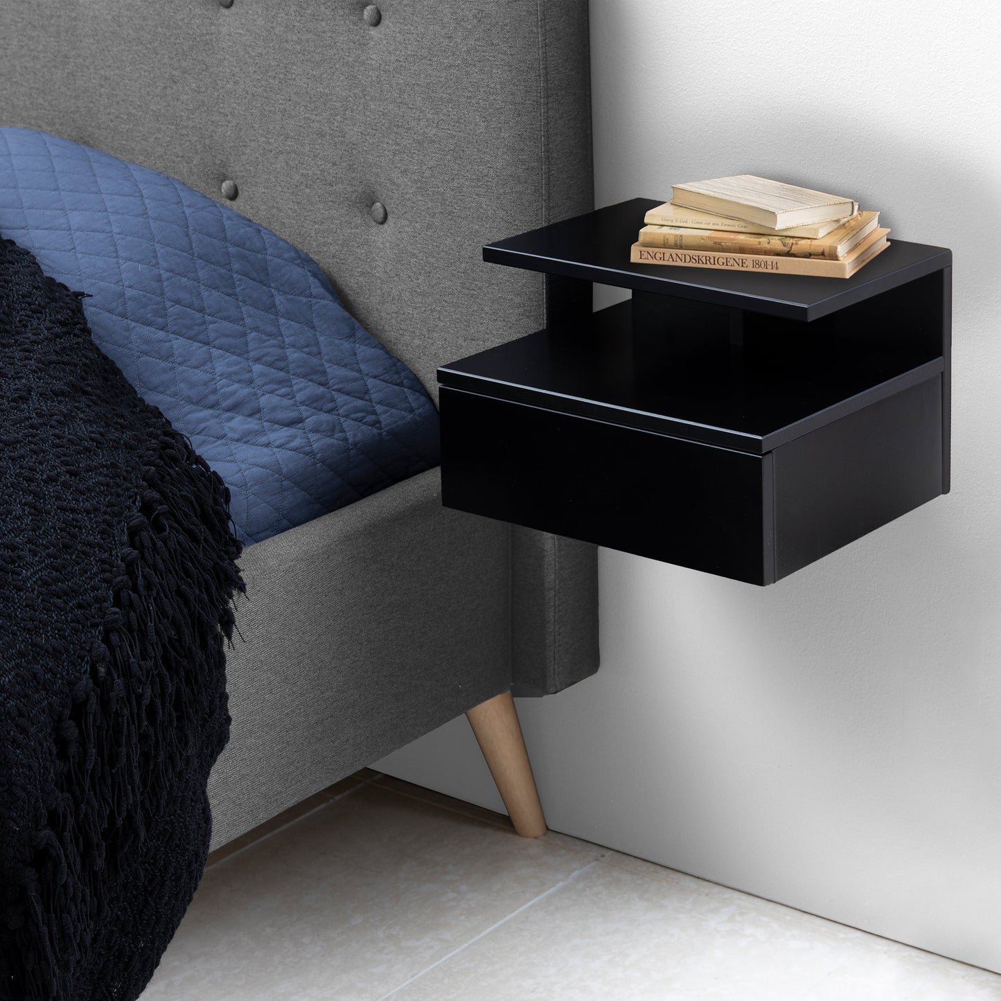 Ashlan Bedside Cabinet with 1 Drawer in Black