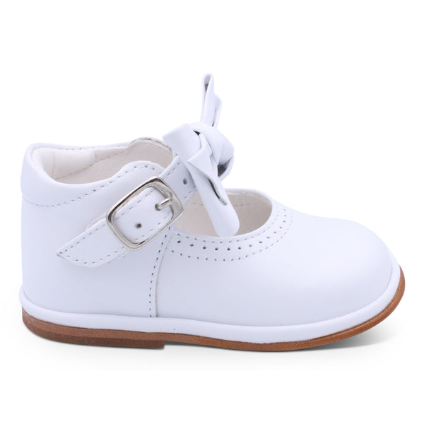 'Vitoria' Girls White Leather Bar Shoes